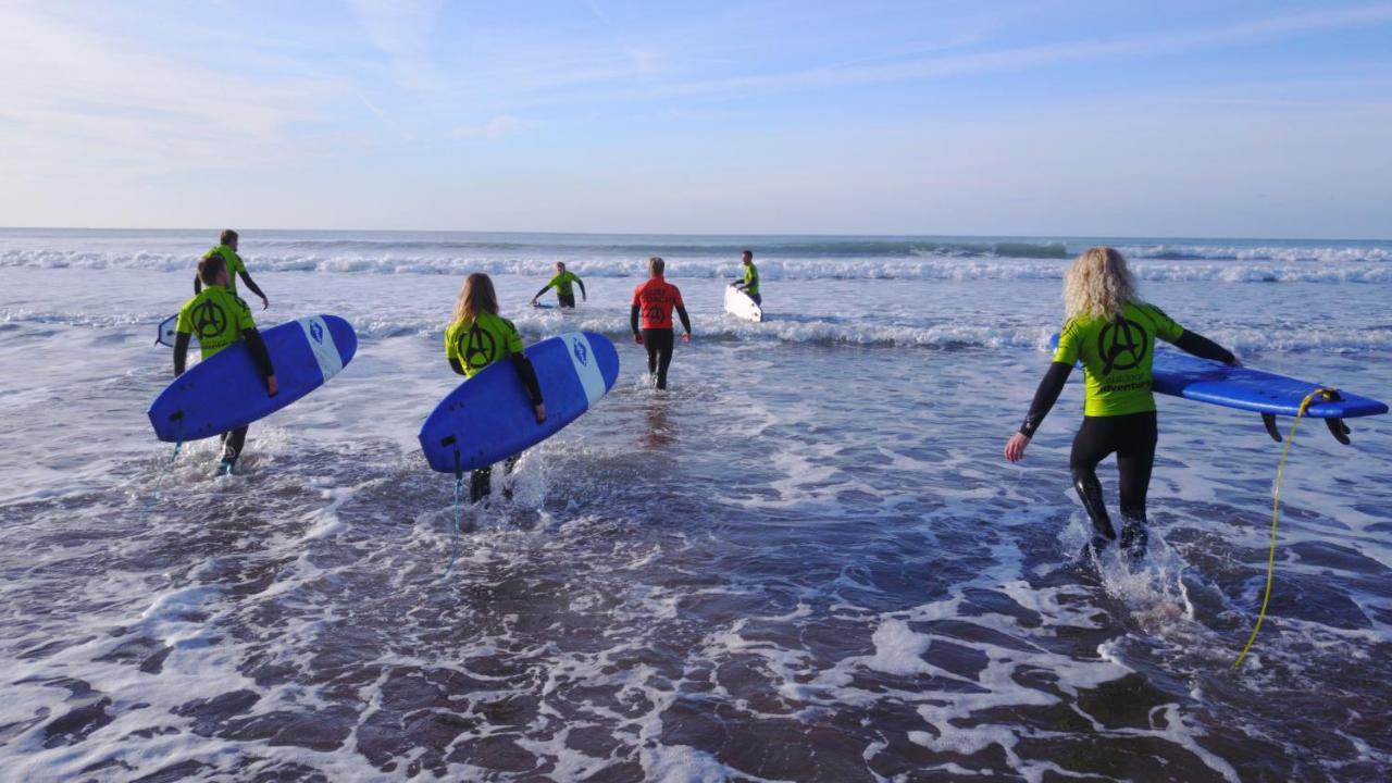 Oa Surf Club Bed & Breakfast Bude Exterior photo