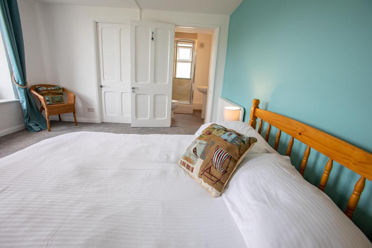 Oa Surf Club Bed & Breakfast Bude Exterior photo
