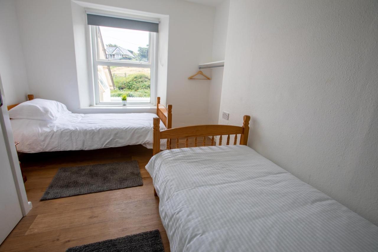 Oa Surf Club Bed & Breakfast Bude Exterior photo