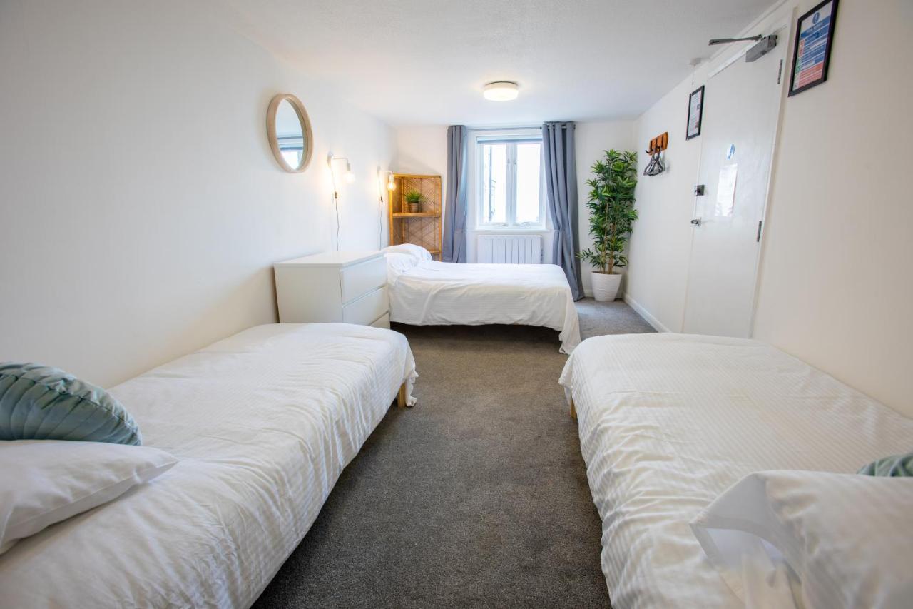 Oa Surf Club Bed & Breakfast Bude Exterior photo
