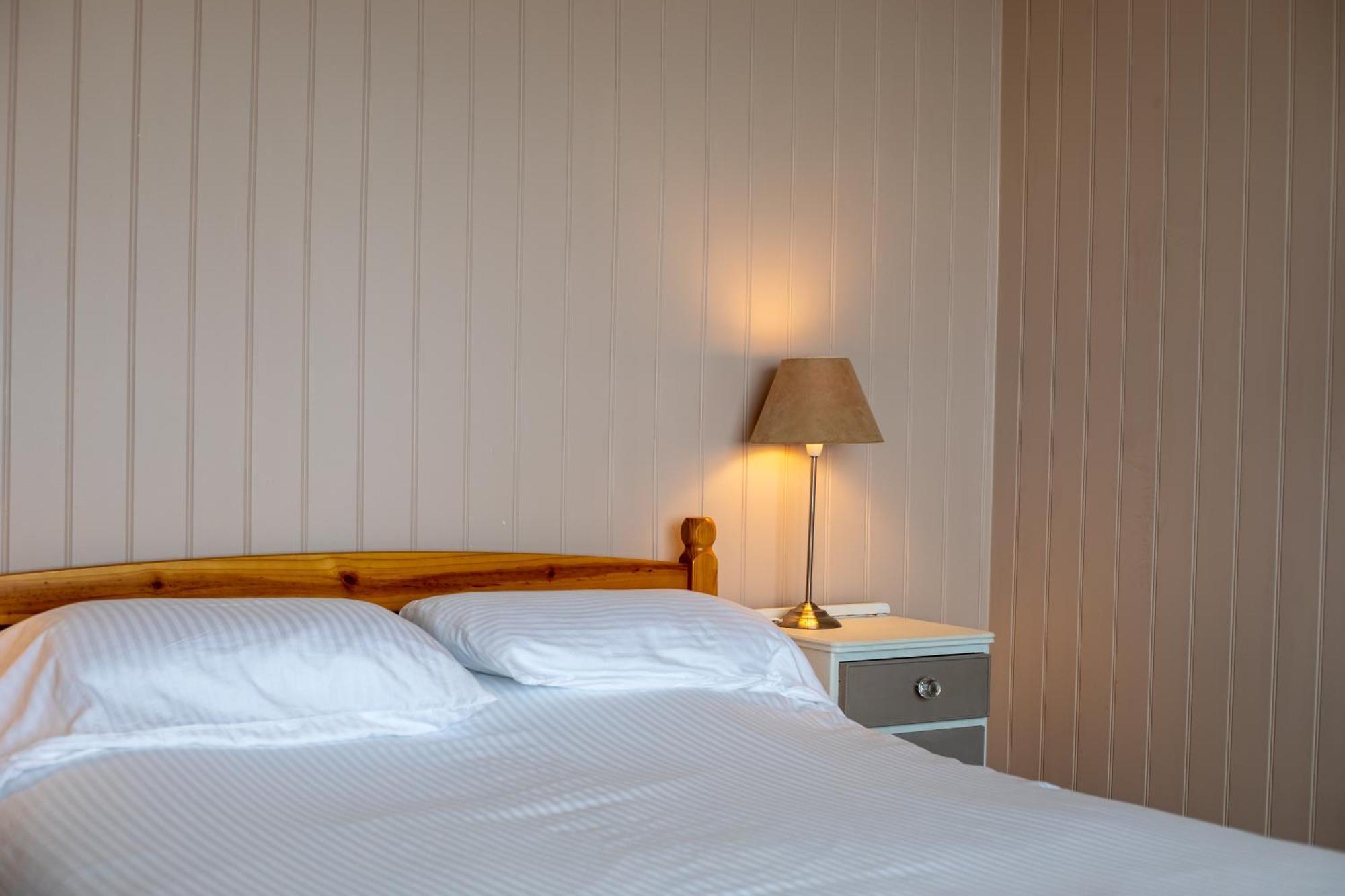 Oa Surf Club Bed & Breakfast Bude Exterior photo